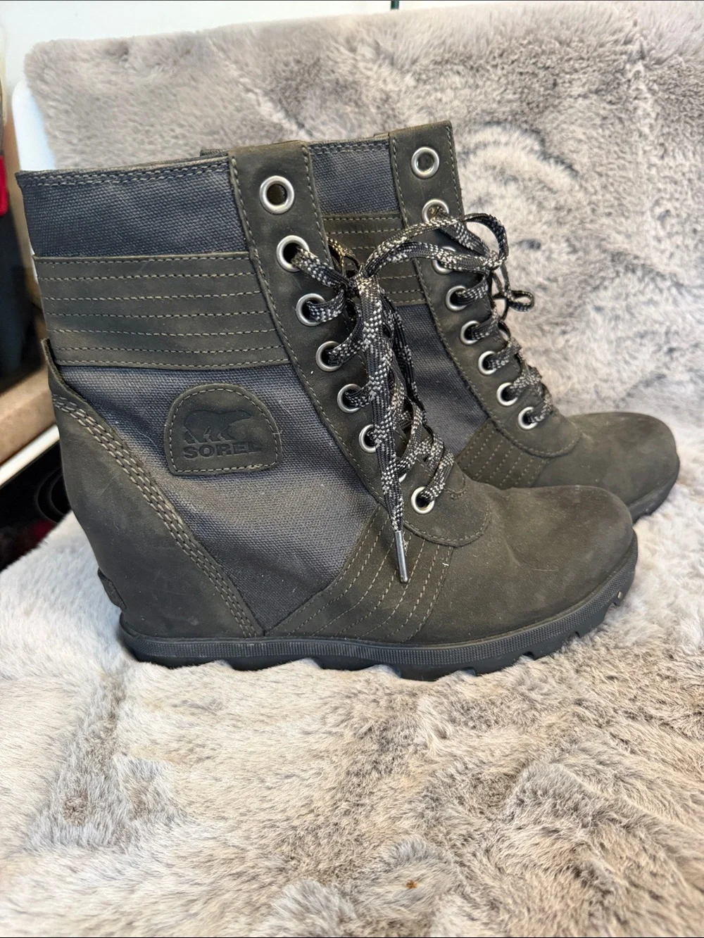 Sorel Women's Black Lace-Up Wedge Ankle Boots